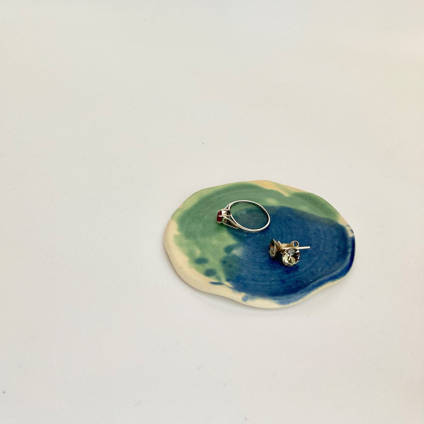 Trinket dish ~ blue/green