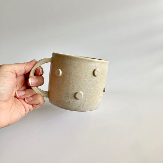 Mug ~ spotty (oatmeal)