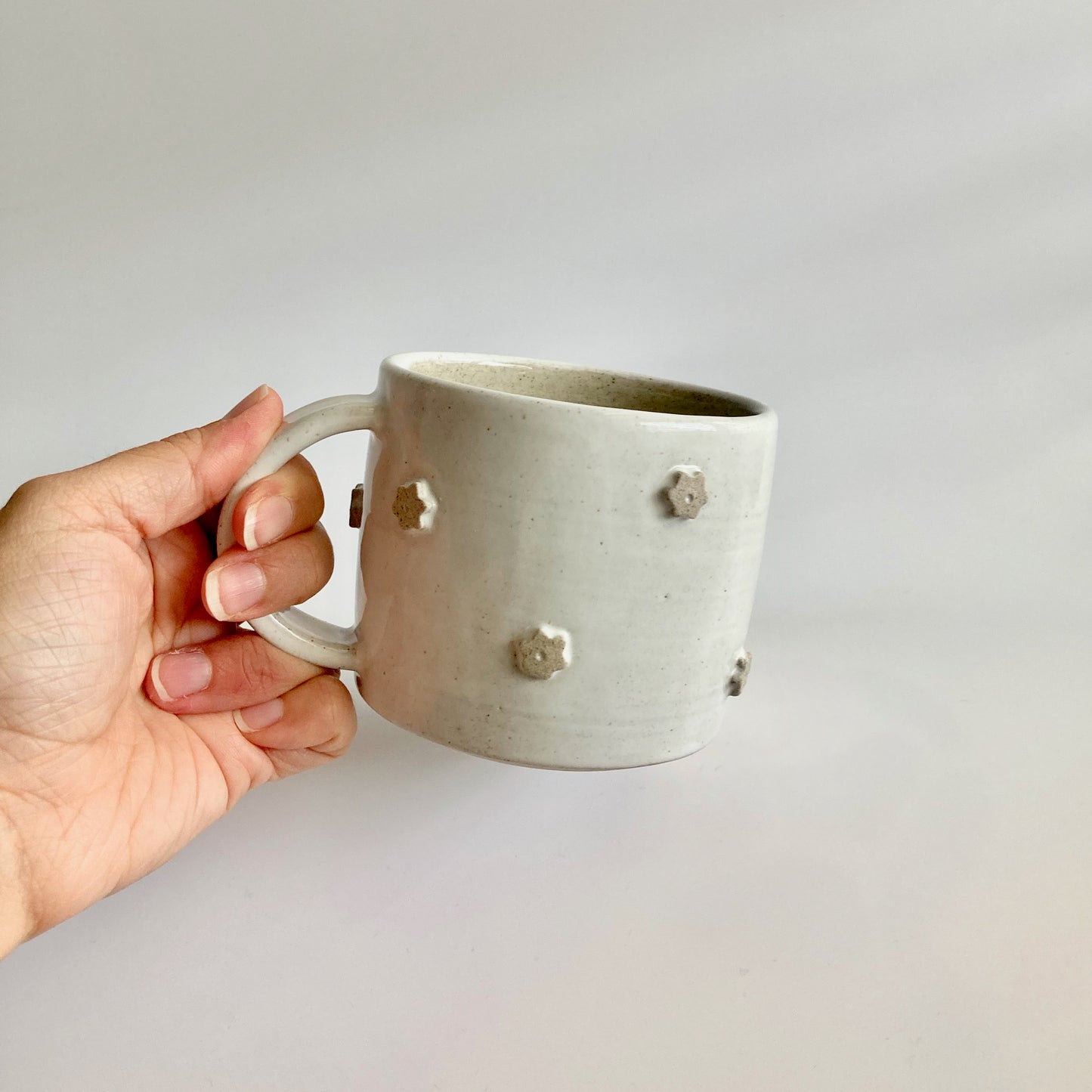 Mug ~ daisy (white)